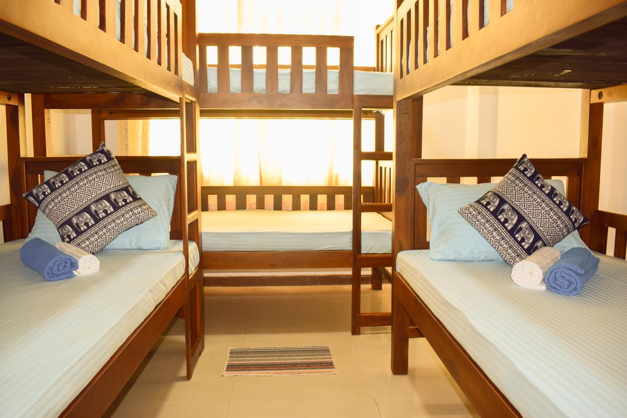Port View Hostel Colombo Buitenkant foto