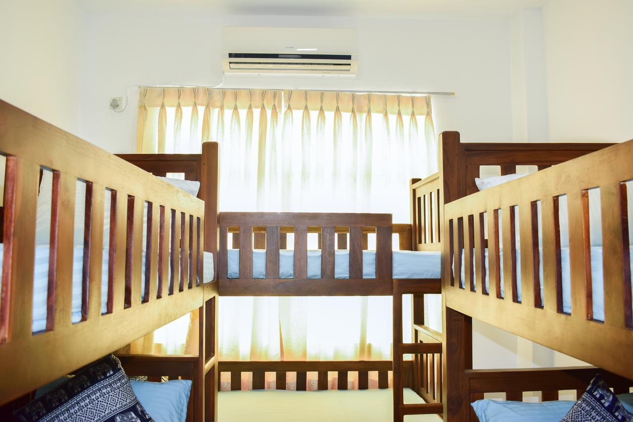 Port View Hostel Colombo Buitenkant foto
